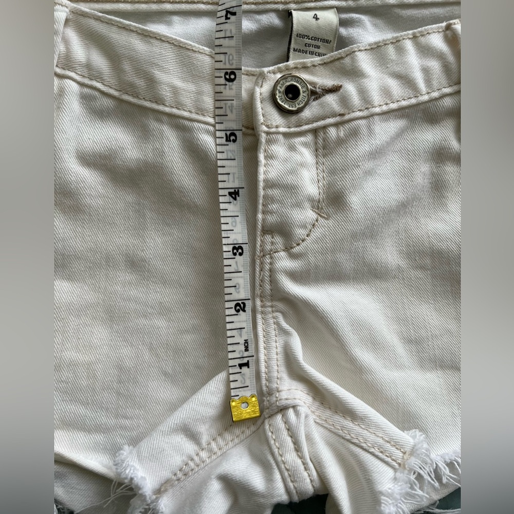 Abercrombie & Fitch White Distressed Denim Shorts - Picture 9 of 9